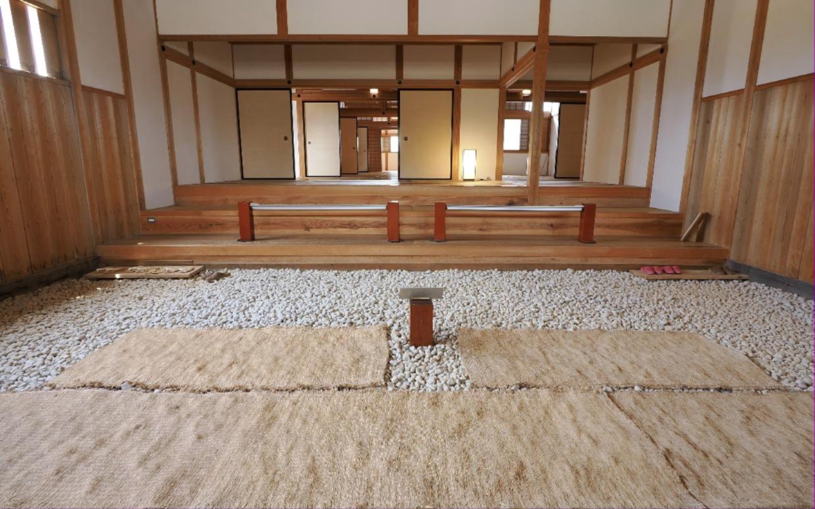 復元された佐渡奉行所の建物