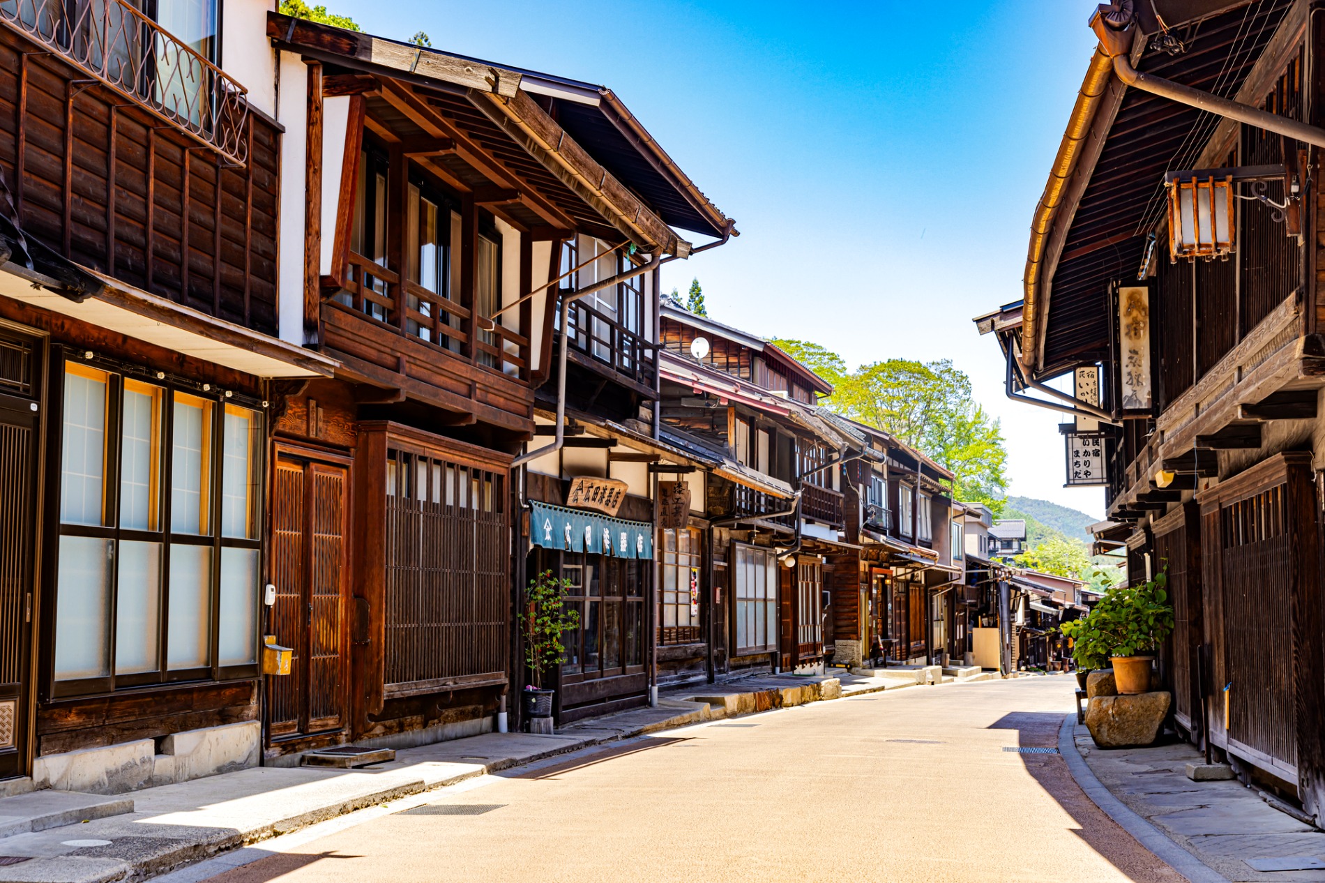 長野県塩尻市 奈良井宿の古い町並み